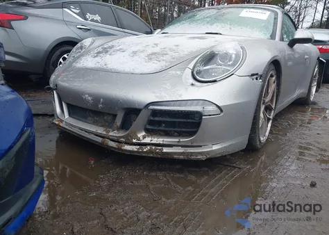 2013 Porsche 911 Carrera 4S/Carrera S z USA, uszkodzony, nr VIN WP0CB2A97DS154523